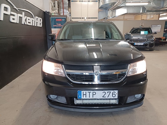 Dodge Journey 3 of 14