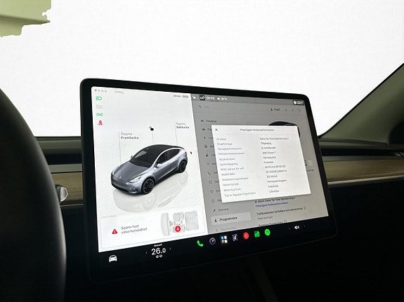 Tesla Model Y 20 of 30