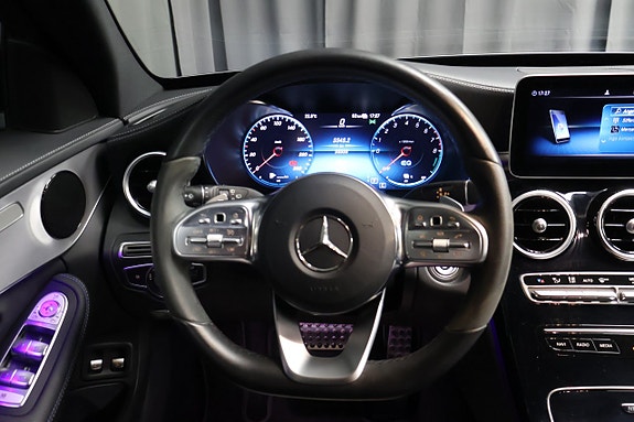 Mercedes-Benz C300 17 of 23