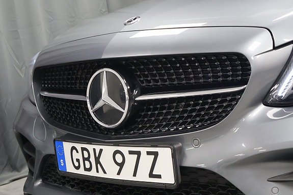 Mercedes-Benz C300 7 of 23