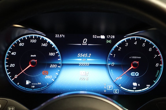 Mercedes-Benz C300 18 of 23