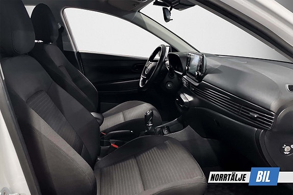 Hyundai i20 12 of 18