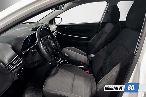 Hyundai i20 8 of 18