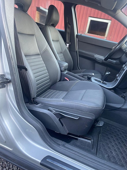 Volvo V50 6 of 7