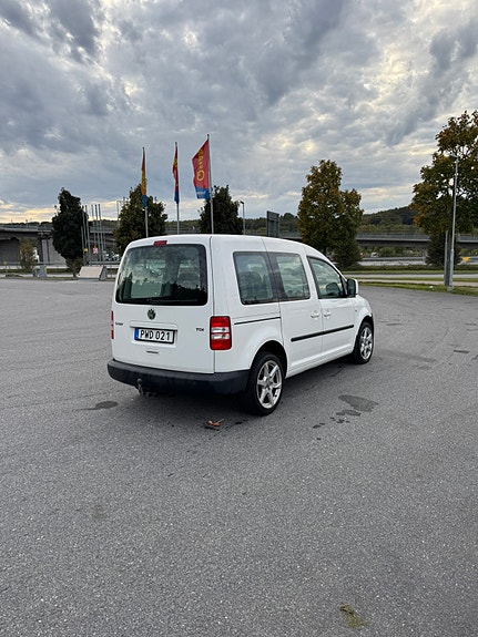 Volkswagen Caddy 4 of 8