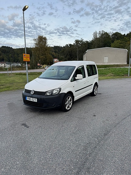 Volkswagen Caddy 2 of 8