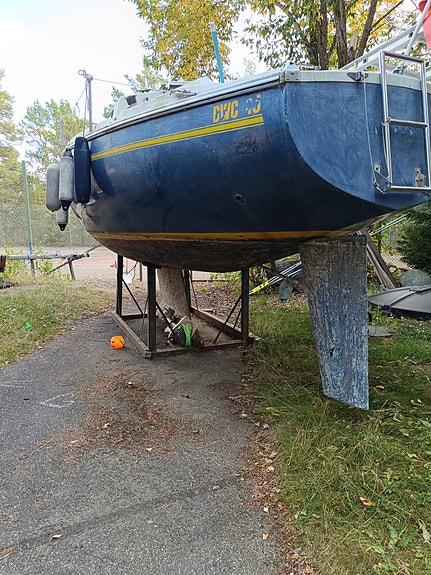 Segelbåt bortskänkes 2 of 7