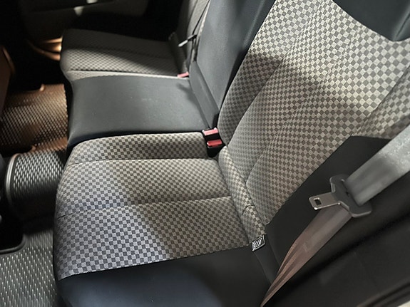 Renault Megane 8 of 9
