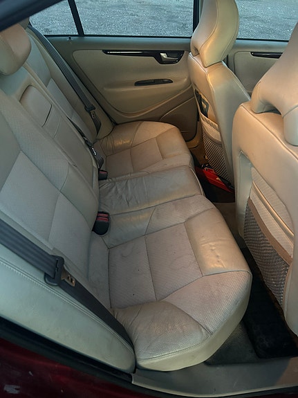 Volvo S60 4 of 6