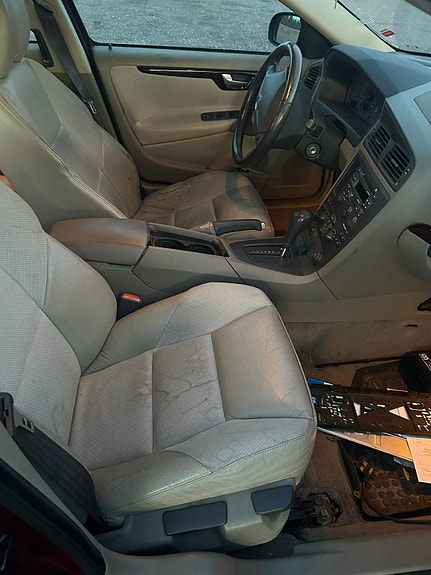 Volvo S60 3 of 6