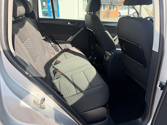 Volkswagen Tiguan 7 of 8