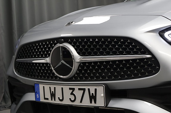 Mercedes-Benz C300 e 7 of 28