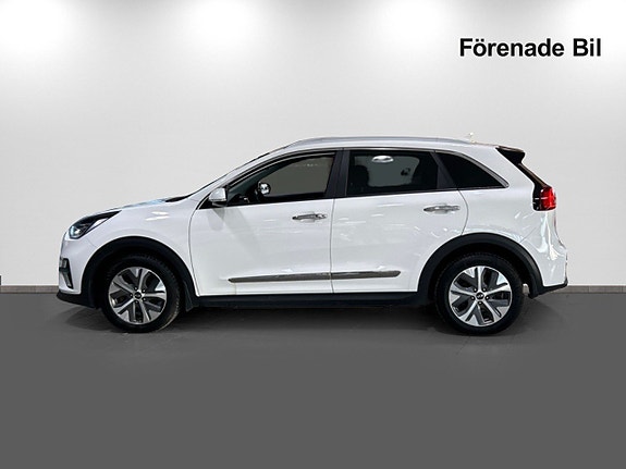 Kia e-Niro 2 of 17