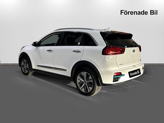 Kia e-Niro 3 of 17