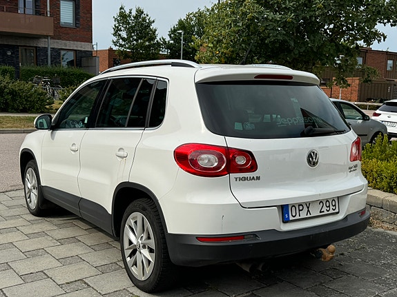 Volkswagen Tiguan 5 of 7