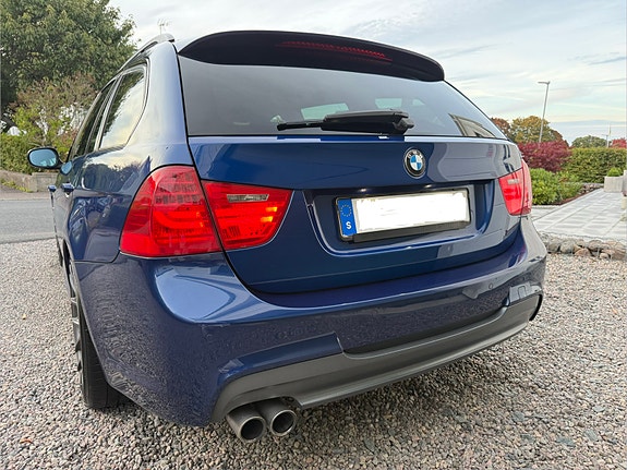 BMW 325i 6 of 27