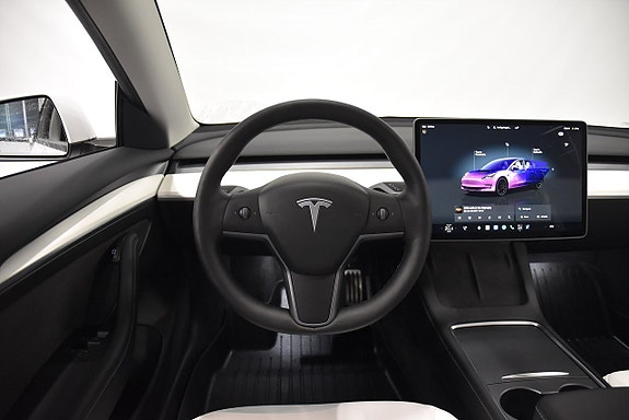 Tesla Model 3 2 of 29