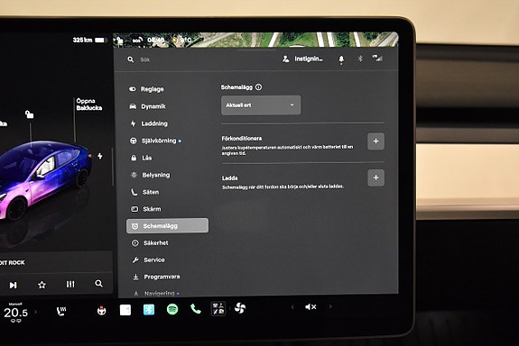 Tesla Model 3 26 of 29