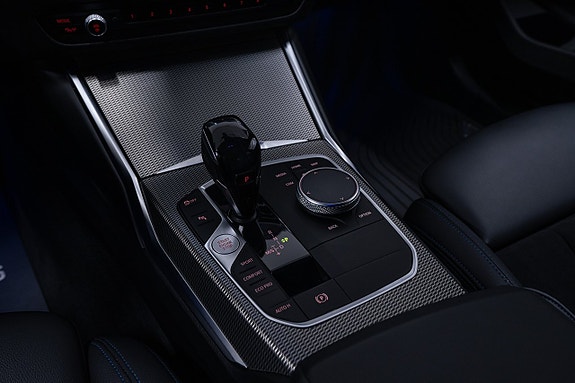 BMW 330d 16 of 21