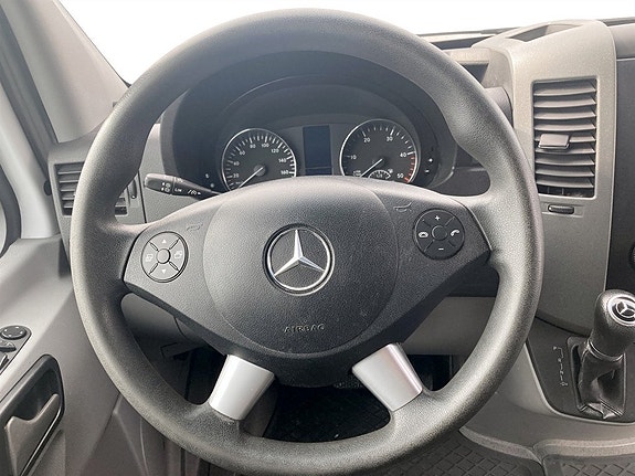 Mercedes-Benz Sprinter 211 10 of 18