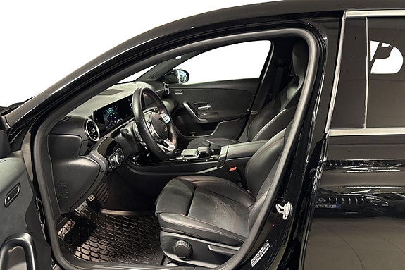Mercedes-Benz A180 11 of 15