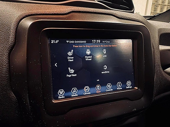 Jeep Renegade 11 of 19