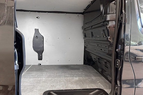 Renault Trafic 8 of 10