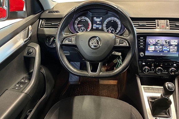 Skoda Octavia 8 of 20