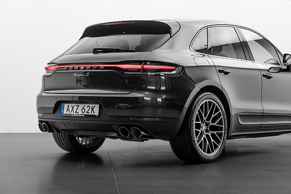 Porsche Macan S 25 of 30