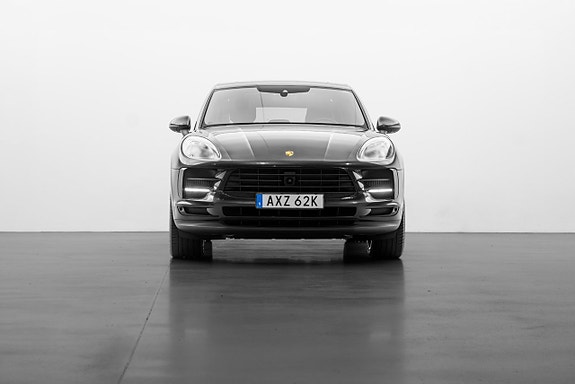 Porsche Macan S 4 of 30