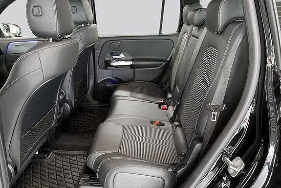 Mercedes-Benz EQB300 9 of 18