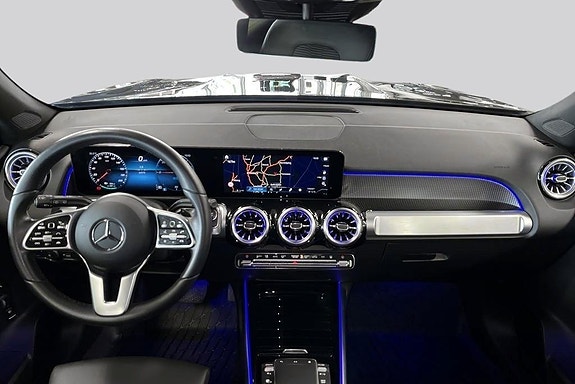 Mercedes-Benz EQB300 7 of 18