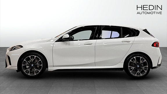 BMW 120 6 of 14