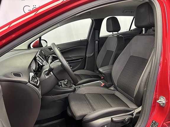 Opel Astra 8 of 14