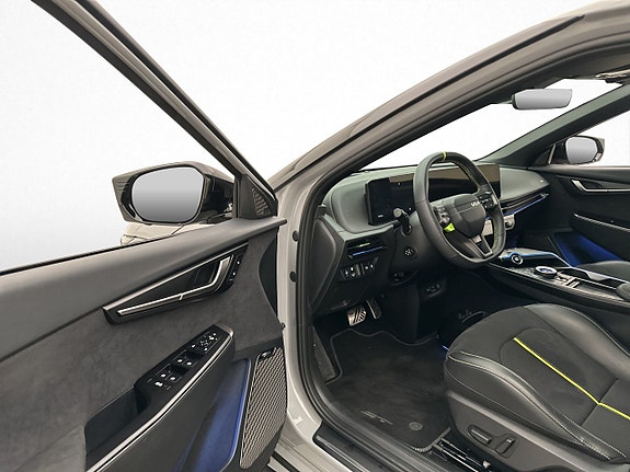 Kia EV6 11 of 30