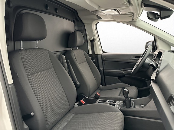 Volkswagen Caddy 27 of 30