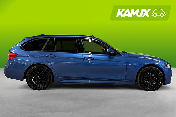 BMW 330i 2 of 26