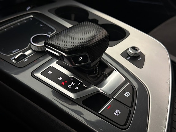Audi Q7 26 of 30