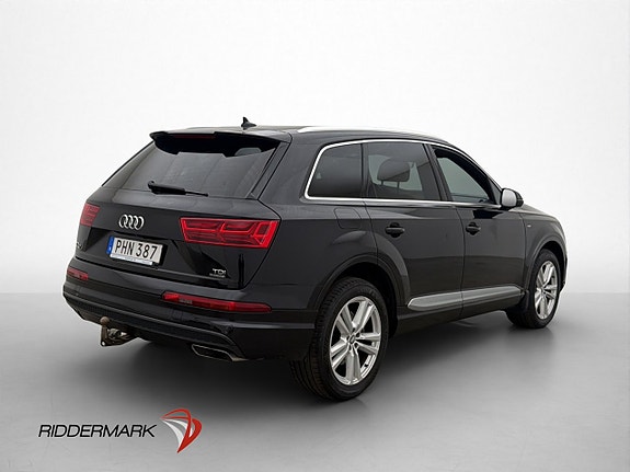 Audi Q7 8 of 30