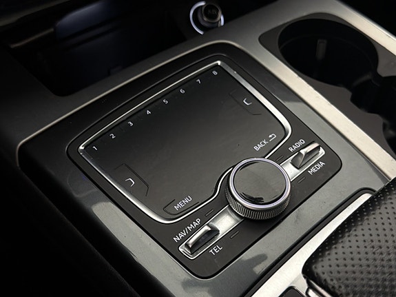 Audi Q7 27 of 30