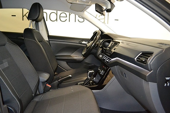 Volkswagen T-Cross 8 of 11