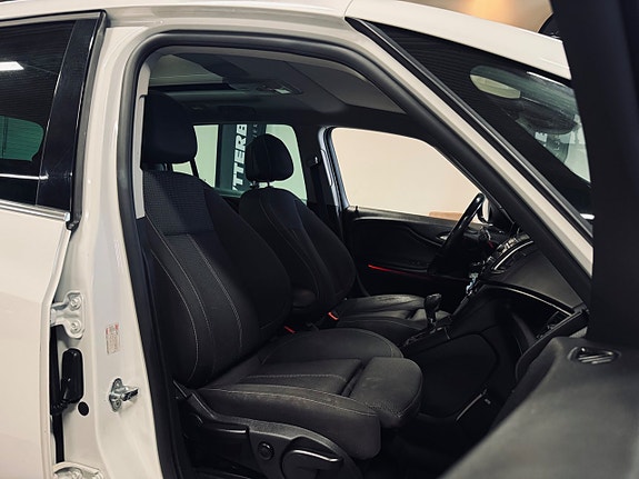 Opel Zafira Tourer 18 of 26