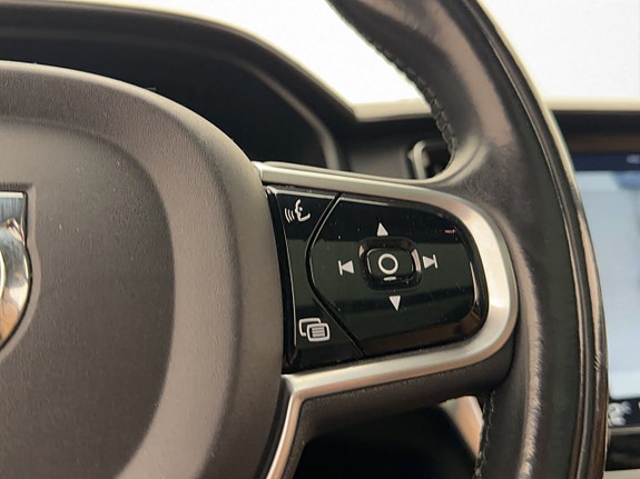 Volvo V90 Cross Country 21 of 30