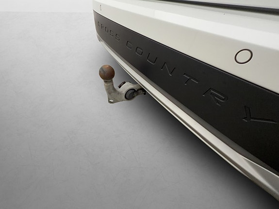 Volvo V90 Cross Country 10 of 30