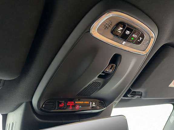 Volvo V90 Cross Country 22 of 30