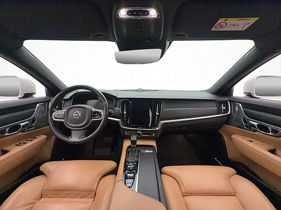 Volvo V90 Cross Country 16 of 30