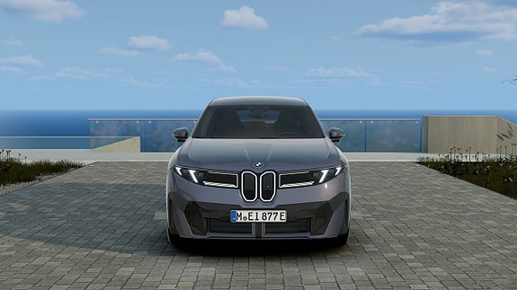 BMW iX3 3 of 13