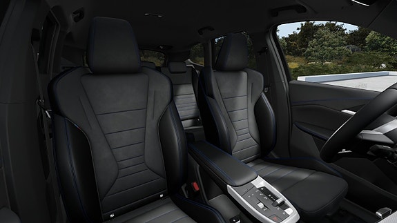 BMW iX1 10 of 13