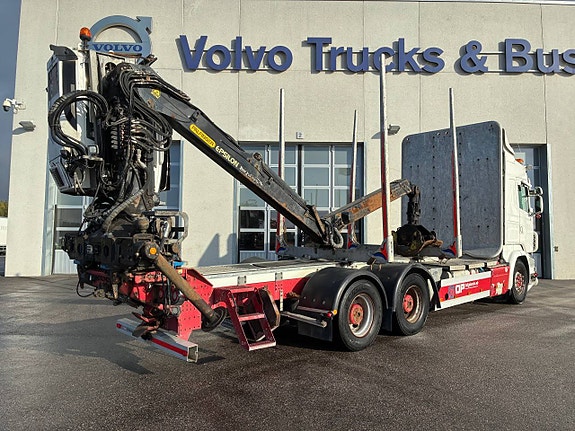 Scania R520 6x4 Timmerbil med kran. 4 of 9