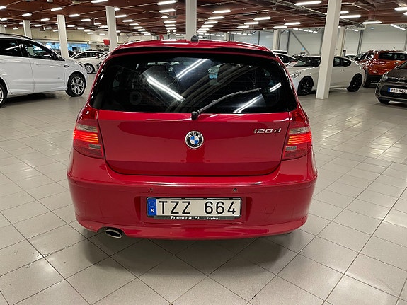 BMW 120 6 of 6
